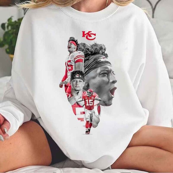 Sweatshirt Patrick Mahomes Sweatshirt KC Sweatshirt Football Sweatshirt 05 - Picture 1 of 5